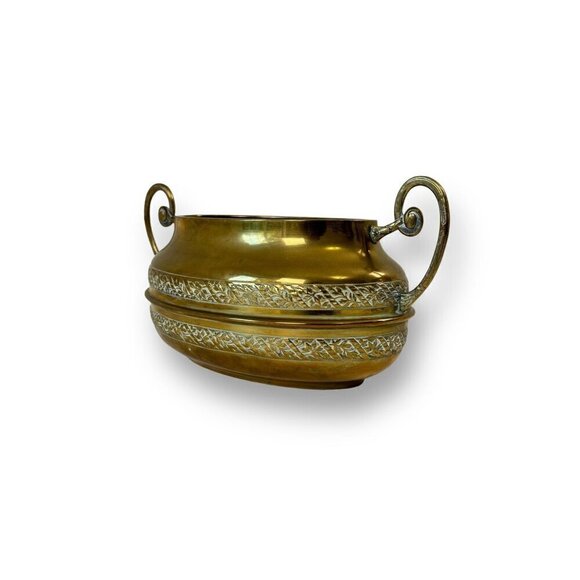 Vintage 80s Hammered Brass Oval Shape Cachepot Planter Size 13" Length - Picture 8 of 16